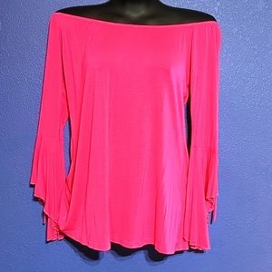 2B Clothing off shoulder top